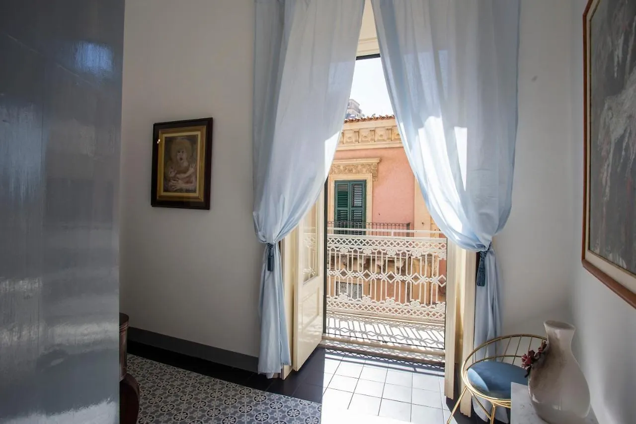 Palazzo D'Autore - Luxury Home - Ragusa Centro